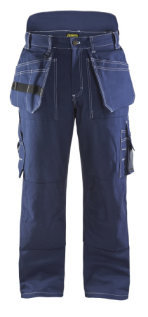 Talvihousut riipputaskuilla R-300