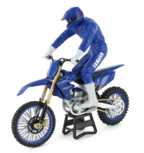 New-Ray, 1:12 Yamaha YZ 450F, With Rider pienoismalli 3