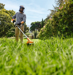 FSA 70.0 R Akkutrimmeri runko, Stihl 5