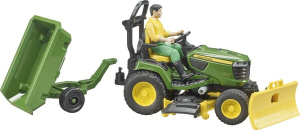 John Deere -ajoleikkuri perävaunulla ja puutarhuri 5