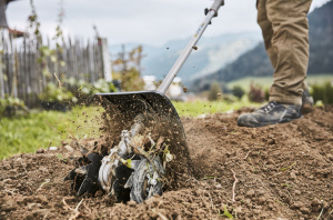 Km 131 R Kombimoottori 4-MIx, Stihl 5