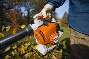 BG 86 C-E Puhallin, Stihl 3