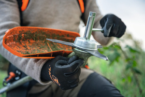 FSA 200.0 Akkutrimmeri/raivaussaha runko, Stihl 5