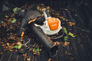 SHA 140.0 Akkukäyttöinen imusilppuri, Stihl 9