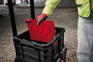 JAKAJAT AVOLAATIKKO PACKOUT, Milwaukee 3