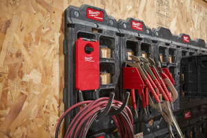 KOUKKU KAAREVA PACKOUT, Milwaukee 4