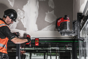 AKKURISTILASER M12 CLLP-301C, Milwaukee 4