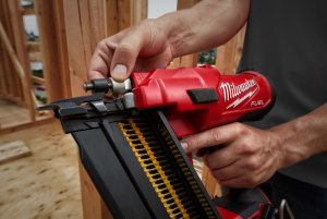 RUNKONAULAIN 21" M18 FFN21-0C, Milwaukee 3