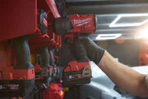 KERTAKÄYTTÖKÄSINEET NITRIILI 50KPL, MILWAUKEE 4