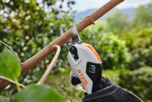 ASA 20.0 SET Akkukäyttöiset oksasakset, Stihl 5