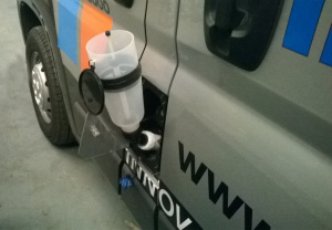 TÄYTTÖSUPPILO ADBLUE KULMALLA 2