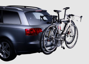 Thule Xpress, 2 polkupyörälle, vetokoukkuun 4