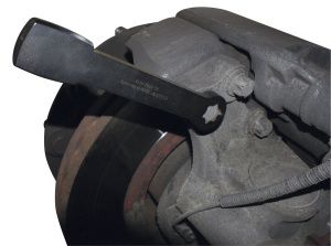 LYÖNTIAVAIN TORX E18 4