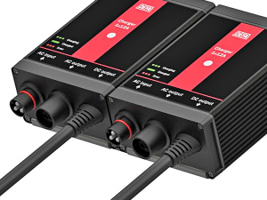 DEFA MULTICHARGER 12V/2X12A  PLUGIN 2