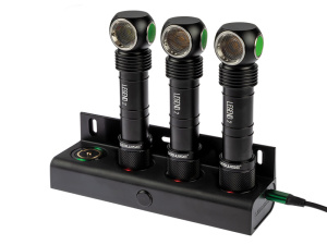 LATAUSTELAKKA 4 X LEDWISE LEGEND 2 VALAISIMELLE USB-C 3