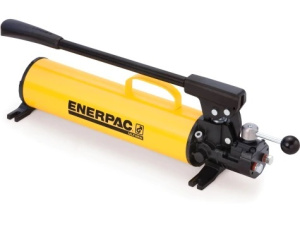 Teräsrakenteiset ULTIMA-käsipumput ENERPAC  2