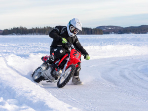 Honda CRF110, 109cc, 4-tahti crossipyörä 2