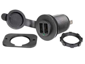 USB-RASIA  12/24V --> 2,1A/5V 2-PORTTIA 2