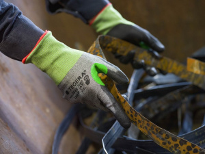Synteettinen viiltosuojakäsine TEGERA® 8845 CRF Omni 2