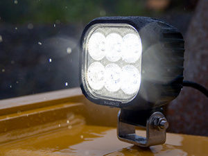 BULLBOY AGRILINE LED-TYÖVALO 9-32V 60W 6
