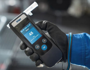 Dräger Alcotest 7000 2