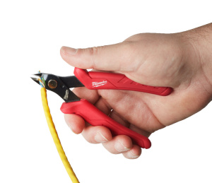ELEKTRONIIKKAPIHDIT, Milwaukee 2