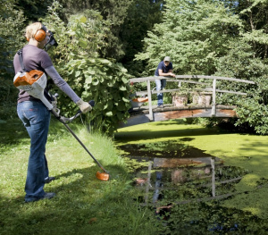 FS 55 Ruohotrimmeri polttomoottori, Stihl 3