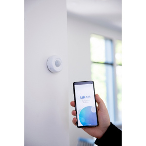 AIRAM SMART LIIKETUNNISTIN IP20 2