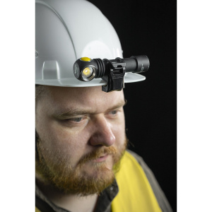 ARMYTEK KYPÄRÄKIINNIKE AHM-04 3