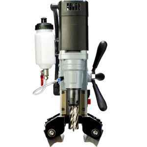 EUROBOOR Magneettiporakone putkijalalla max.30mm 3