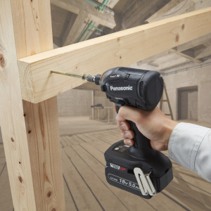 PANASONIC Ruuvinväännin 18V, runko 4