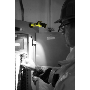 UK 3AA Lighthouse ATEX-valaisin magneettijalalla 7