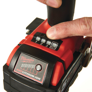 ISKEVÄ AKKURUUVINVÄÄNNIN M18 FQID-0X, Milwaukee 4