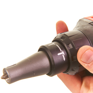 KIPSILEVYRUUVAIN M18 FSG-0X, Milwaukee 2