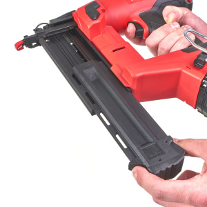 VIIMEISTELYNAULAIN 18G M18 FN18GS-0X, Milwaukee 3