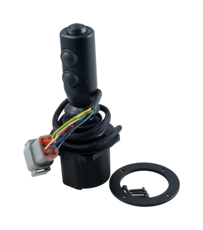 C15 JOYSTICK KOLMELLA PAINONAPILLA