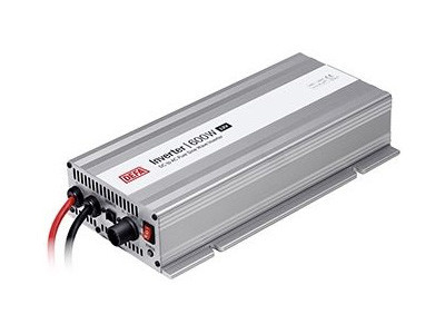 DEFA INVERTTERI SINI 12V 600W PLUGIN