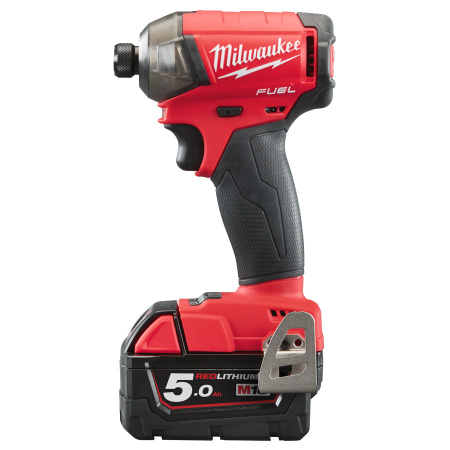 ISKEVÄ AKKURUUVINVÄÄNNIN M18 FQID-502X, Milwaukee