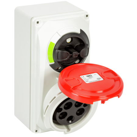 VOIMAPISTORASIA KYTKIMELLÄ 32A/400 CEE 5-NAP. IP44