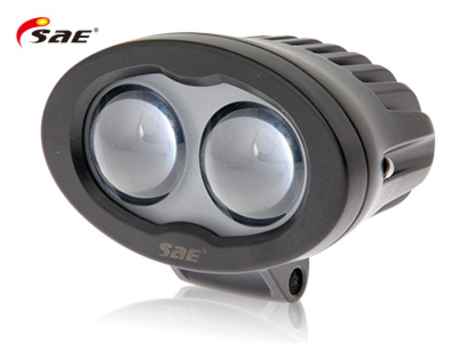 LED TRUKKIVALO SIN SPOT 9-110V 6W 1603-300355